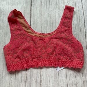 Daily Lace Overlay Scoop Neck Bralette
Hanky Panky